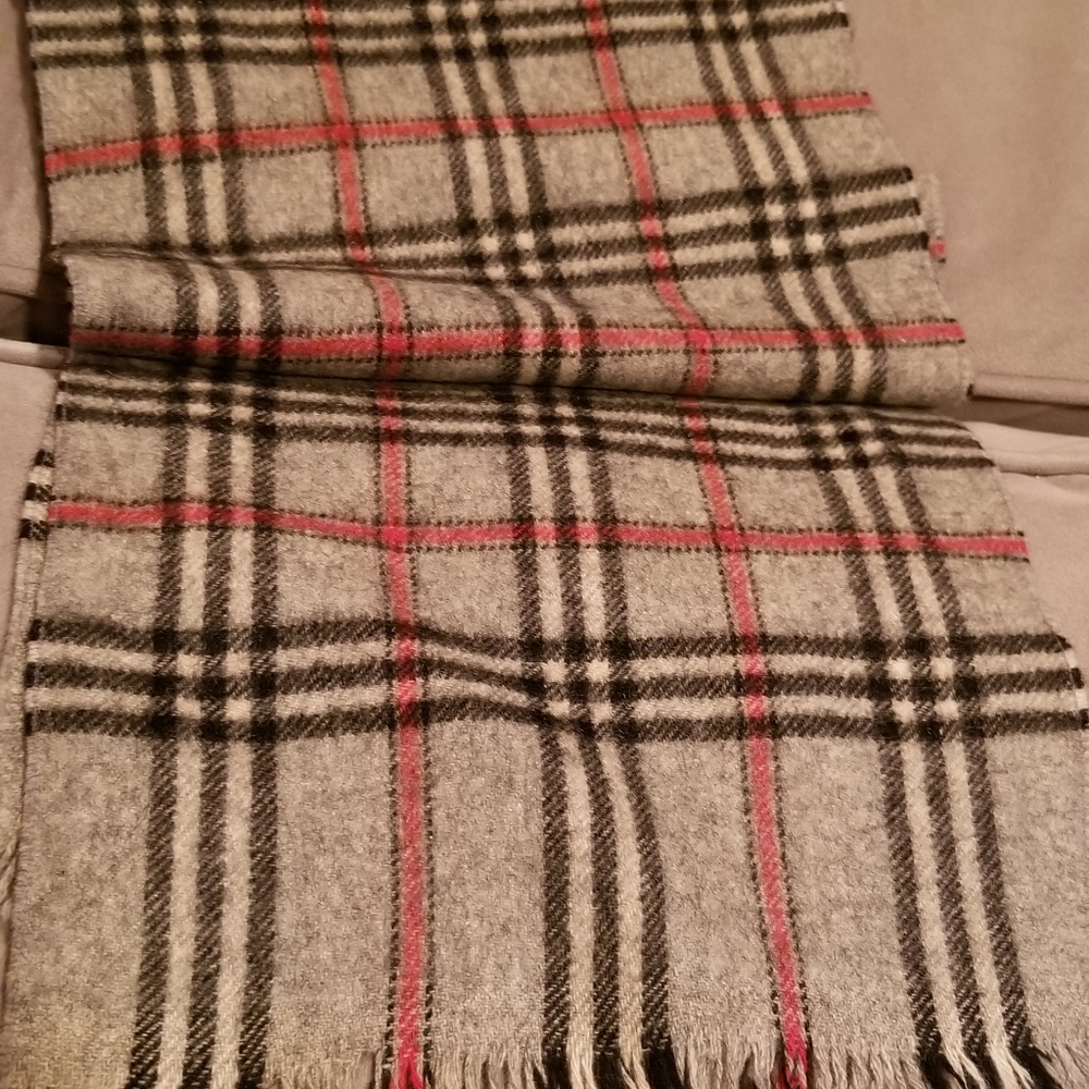 VINTAGE MENS GRAY PLAID CASHMERE SCARF